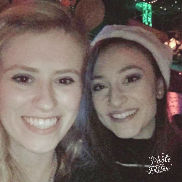 Meet your Posher, Megan - Picture 1 of 1